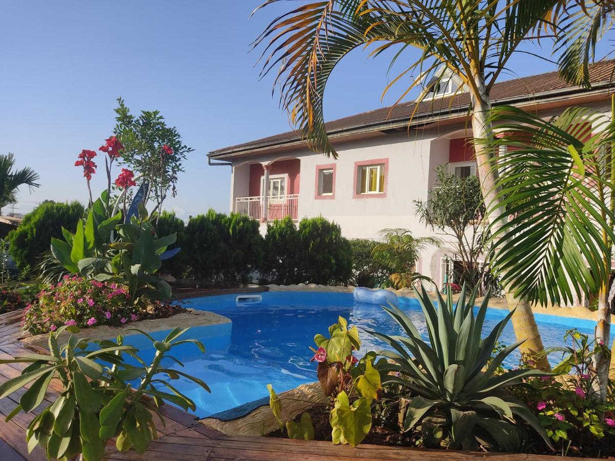 Residence Jardin Tropical Yaoundé 外观 照片